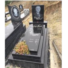 سنگ مقبره مشکی خارجی برزیلی طرح پازلی و پله کانی کد 154